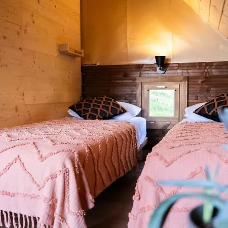 Glamping Il Bosco Di Marino Luksusowy namiot San Pietro Di Feletto